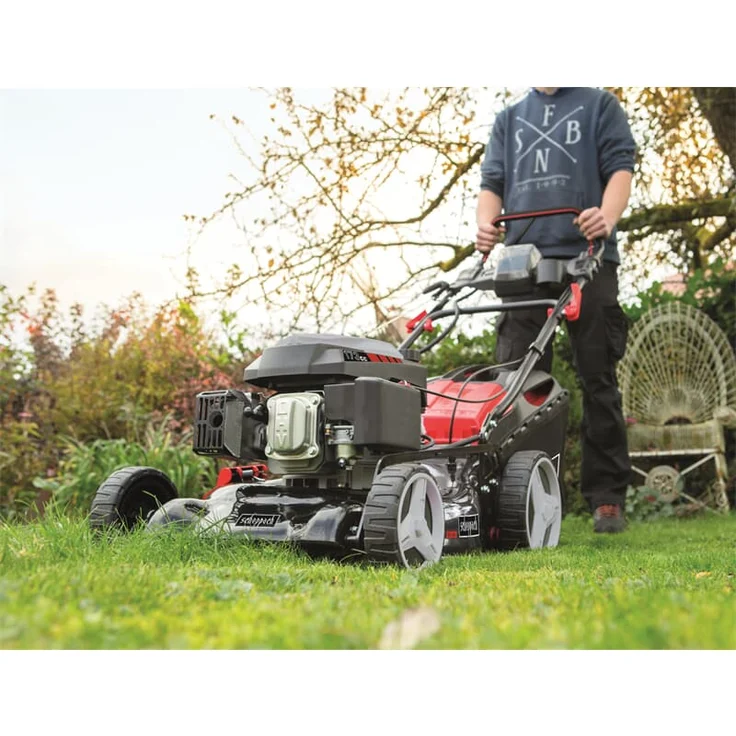 Scheppach MS173-51E Benzin-Rasenmäher - 51 cm Schnittbreite, E-Start, Reinigungsfunktion, 65l Fangkorb, 7-stufige Höhenverstellung, Mulchfunktion, Radantrieb, Seitenauswurf, inkl. Motoröl – Bild 9