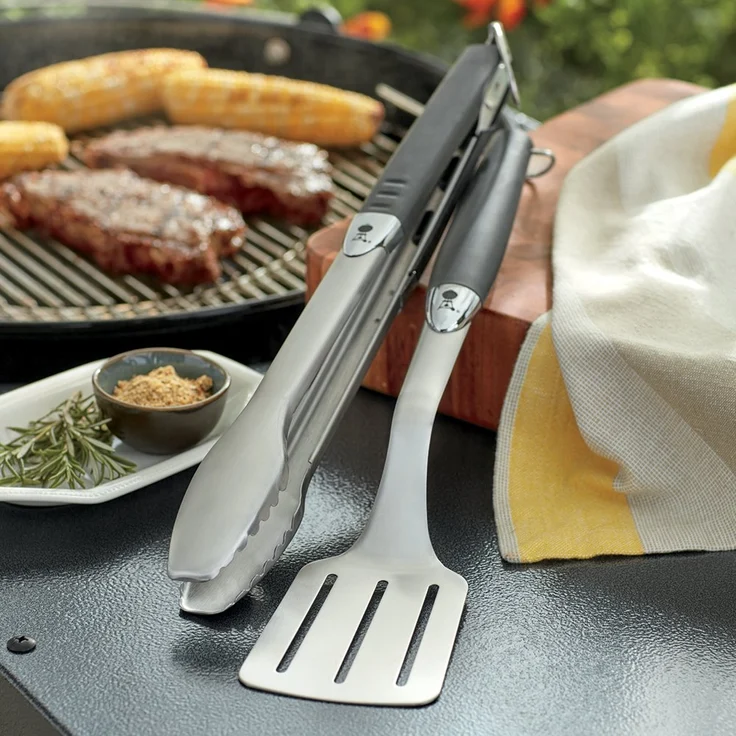 Weber 6625 Premium Grillbesteckset 2-teilig Grillwerkzeug, Edelstahl, 45 cm lang, Zange und Wender, schwarz silber – Bild 3