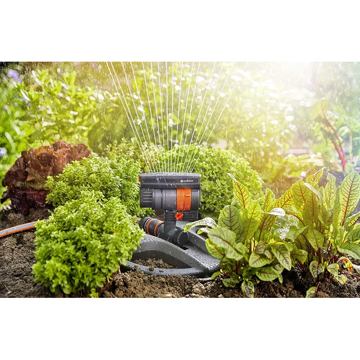 GARDENA Viereckregner AquaZoom compact: Regner zur Bewässerung von Nutzflächen von 9-216 m², Reichweite 3-18 m, Sprengweite 3-12 m, integrierter Innenfilter 18708-20 – Bild 5