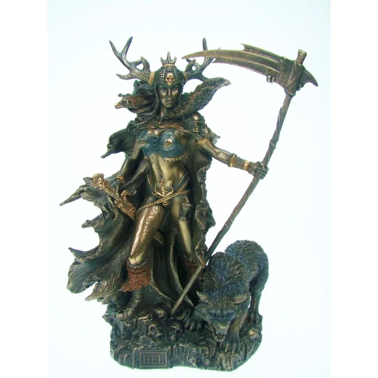 Hel nordische Göttin der Unterwelt mit Sichel Sammelfigur Figur Freya Tyr
