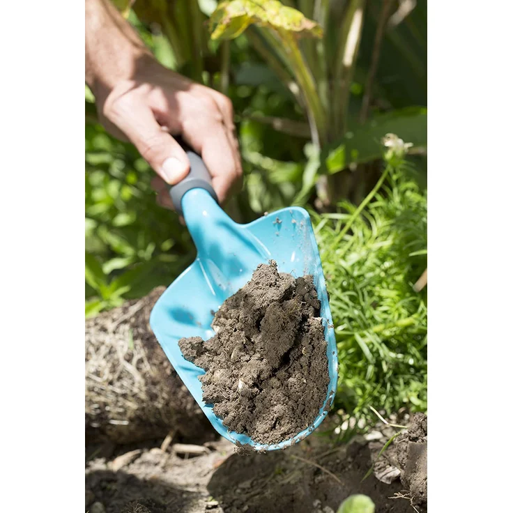 GARDENA Blumenkelle groß: Universelle Schaufel zum An- und Umpflanzen größerer Pflanzen, aus Qualitätsstahl, korrosionsgeschützt, Arbeitsbreite 12 cm (8953-20) – Bild 2