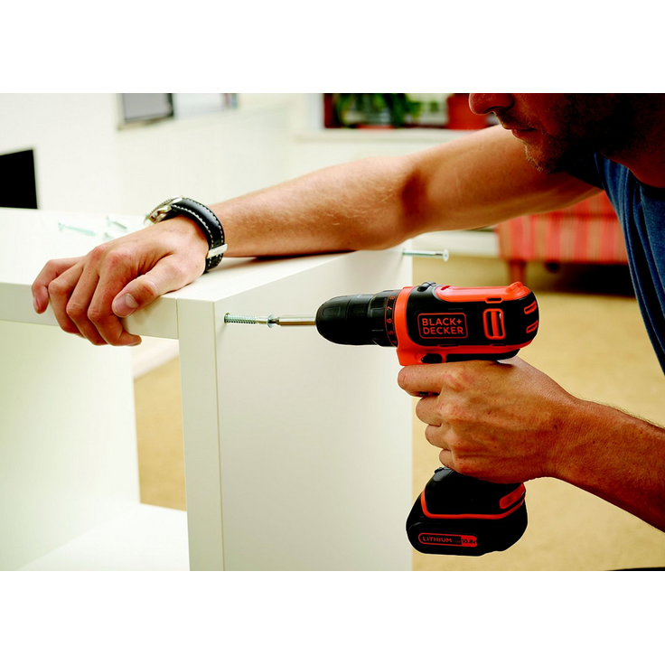 Black+Decker Kompakt-Bohrer (10,8V Li-Ion Akku-Bohrschrauber, LED-Arbeitslicht, Softgriff, 10 mm Schnelllspannbohrfutter, inklusive 2 Slidepack-Akkus, 400mA Ladegerät, Koffer, 1 Doppelbit) BDCDD12KB – Bild 2