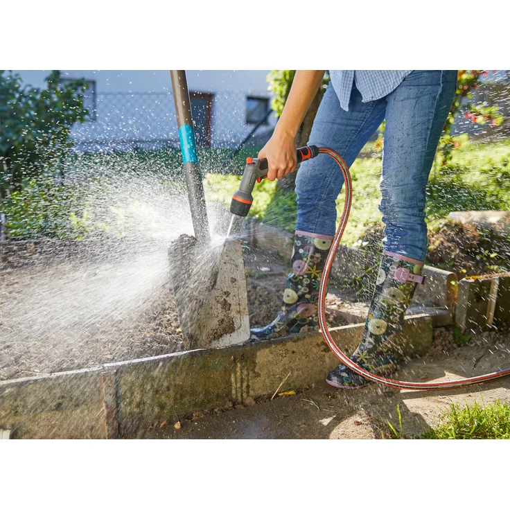GARDENA Comfort Reinigungsspritze ecoPulse: Spritze zur leistungsstarken und wassersparenden Reinigung, mit Dauerarretierung, Frostschutz (18304-20) – Bild 6