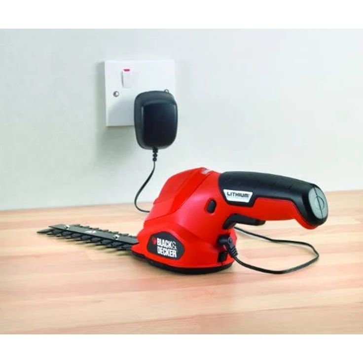 Black und Decker Akku Strauchschere 3,6V Li-Ion, Schwertlänge 15 cm, Akkulaufzeit ca 50 min, Softgriff, Einschaltsperre, Ladeanzeige, Ladestation und Ladekabel enthalten GSL300 – Bild 3