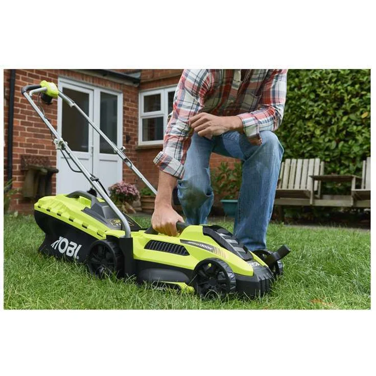 Ryobi Elektro-Rasenmäher RLM13E33S, Grasmäher mit 1300 W, 33 cm Schnittbreite, 5-stufige zentrale Schnitthöhenverstellung, EasyEdge Rasenkamm, 35 l Textil-Grasfangsack mit Hardtop, Art.-Nr. 5133002343 – Bild 13