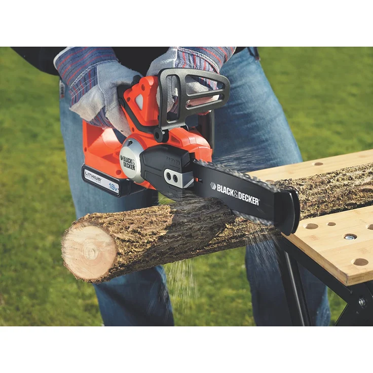 Black+Decker Li-Ion Akku-Kettensäge - 18V 2,0Ah Motorsäge, 20 cm Schwertlänge, maximaler 160 mm Astdurchmesser GKC1820L20 – Bild 3