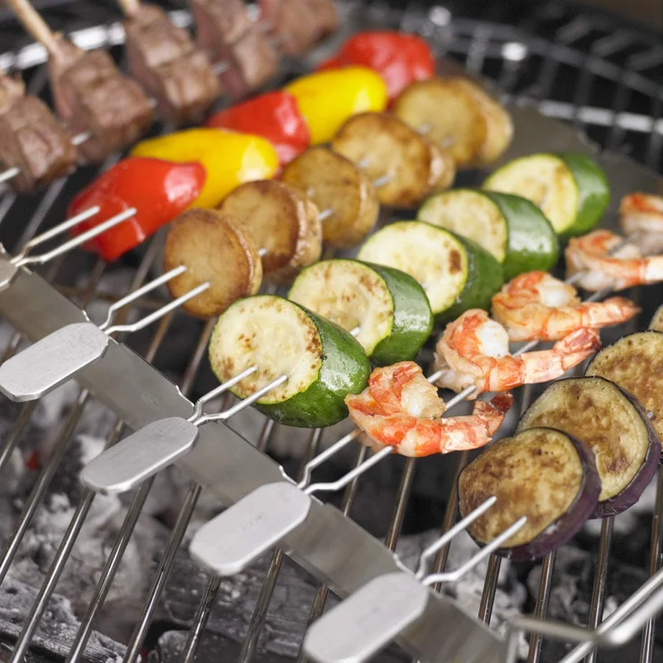 RÖSLE Grillspieße, Doppelspieße zur Zubereitung von Schaschlik und Gemüse, 4 Stück, 33 cm, Edelstahl 18/10, spülmaschinengeeignet – Bild 3