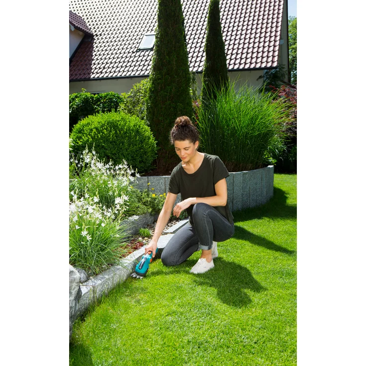GARDENA Set Akku-Gras- und Strauchschere ComfortCut Li Grasschere mit Komfortgriff für präzisen, komfortablen Rasenkanten- und Formschnitt 9857-20 – Bild 6
