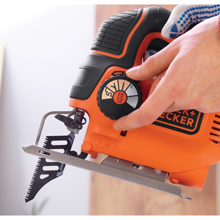 Black & Decker Stichsäge (620W, mit AutoSelect, max. 90 mm Schnitttiefe, Softgriff, Sight-Linie, Schutzbügel, Sägeblasfunktion, inkl. Geradschnitt- und Holzsägeblatt) KS901SEK – Bild 5