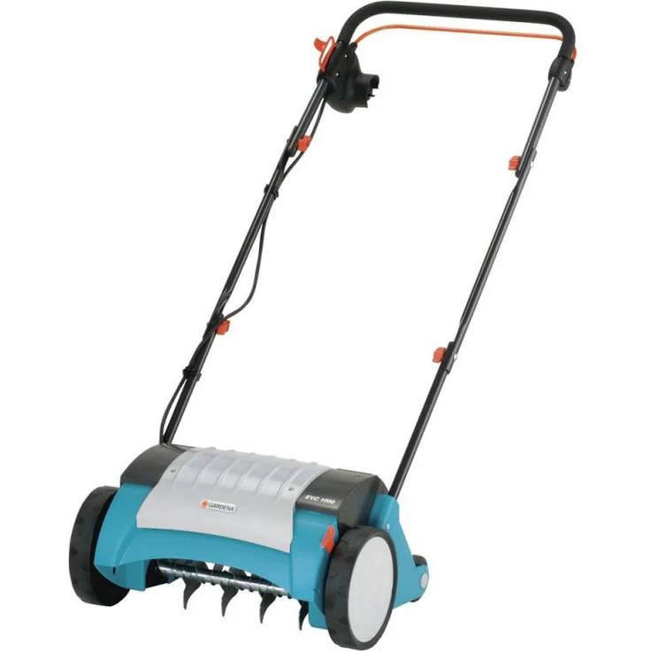 GARDENA Elektro-Vertikutierer EVC 1000: Rasenlüfter mit Arbeitsbreite 30 cm, 1000 W, Rasenfläche bis 1000 m², Verstellhebel für Arbeitstiefe, teilbares Gestänge, Räder mit Spezialprofil (4068-20) – Bild 1