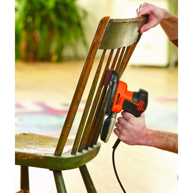 Black+Decker Dreieckschleifer Mouse KA2500K ? Kraftvolle Schleifmaschine mit Staubfangbehälter inkl. Mikrofilter ? Für das Abschleifen selbst an schwer zugänglichen Stellen ? 1 x Schleifer 120 W – Bild 2