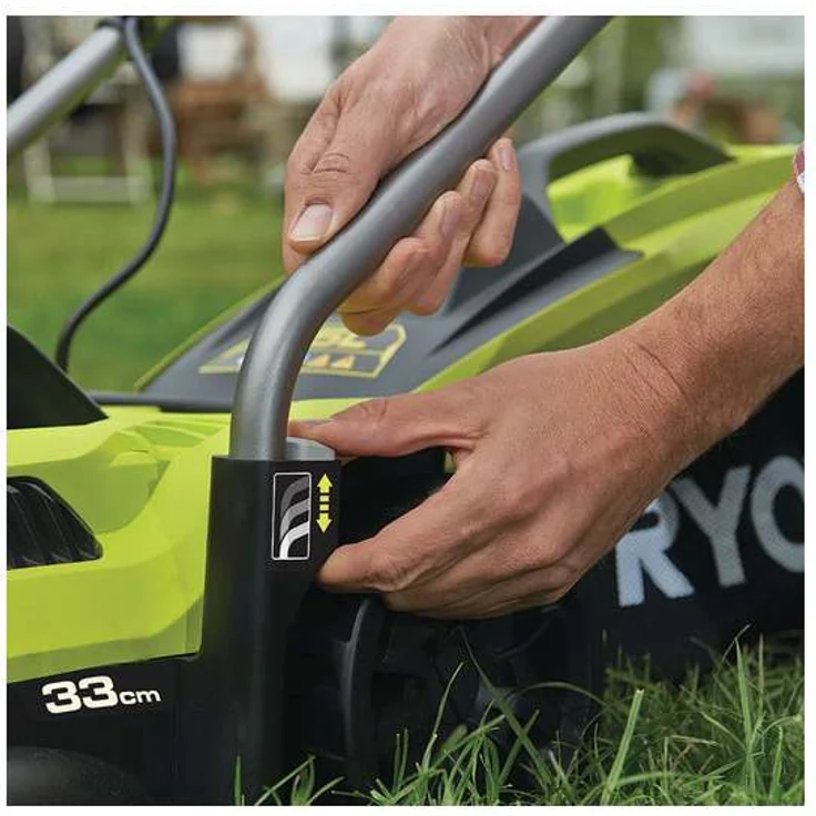 Ryobi Elektro-Rasenmäher RLM15E36H, Grasmäher mit 1500 W, 36 cm Schnittbreite, 5-stufige zentrale Schnitthöhenverstellung, EasyEdge Rasenkamm, inkl. Mulchkeil, 45 l Grasfangsack, Art.-Nr. 5133002345 – Bild 6
