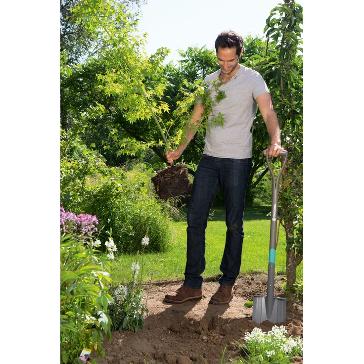 GARDENA NatureLine Spitz-Spaten: Gartenspaten mit Beschichtung zum Umgraben und Ausheben, Stiel aus FSC-zertifiziertem Eschenholz, D-Griff (17001-20) – Bild 8