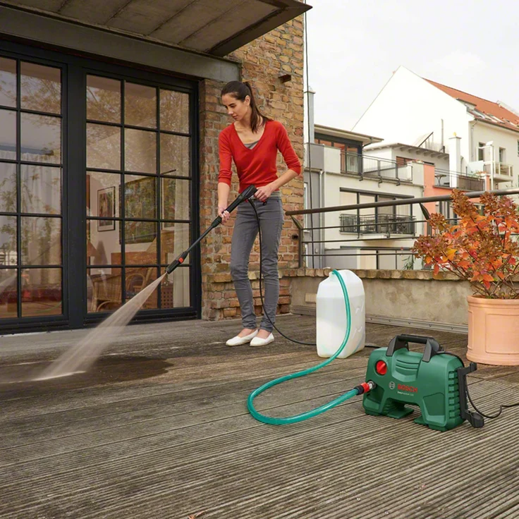Bosch DIY EasyAquatak 120 Hochdruckreiniger 3 x Düse, Hochdruckpistole, transparenter Wasserfilter, 5 m Kabel, 5 m Schlauch, Karton, 1500 Watt, Druck: 120 bar, max. Fördermenge: 350 l-h – Bild 9