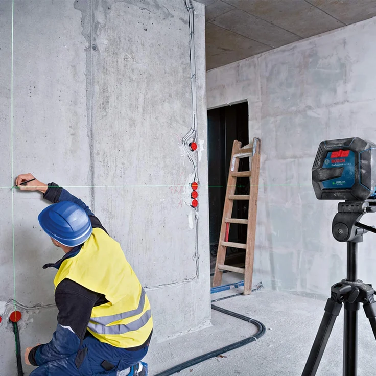 Bosch Professional Linienlaser GLL 2-15 G (grüner Laser, Halterung LB 10, Stativ BT 150, sichtbarer Arbeitsbereich: bis 15 m, 4x AA-Batterie, in Kartonschachtel) – Bild 2