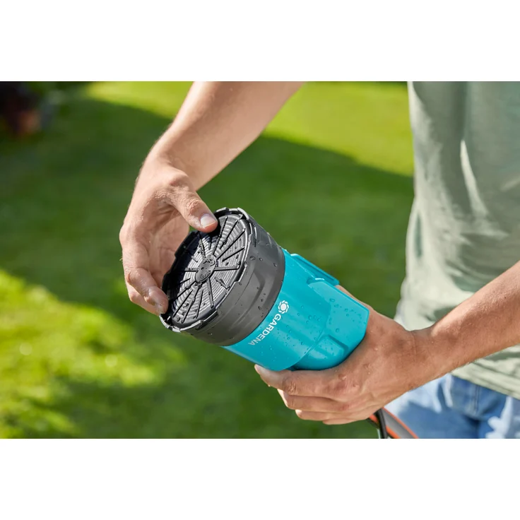 Gardena 01749-61 Regenfasspumpe 2000-2 Li-18 mit Akku, Schwarz, Türkis, Anthrazit – Bild 6