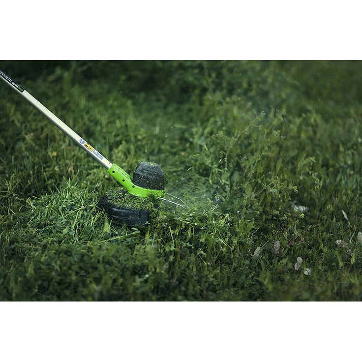 Greenworks Akku-Rasentrimmer G40LT (Li-Ion 40V 30cm Schnittbreite 7000U-min dreh- und neigbarer Motorkopf verstellbarere Zusatzhandgriff Alu-Führungsholm Flowerguard ohne Akku und Ladegerät) – Bild 3