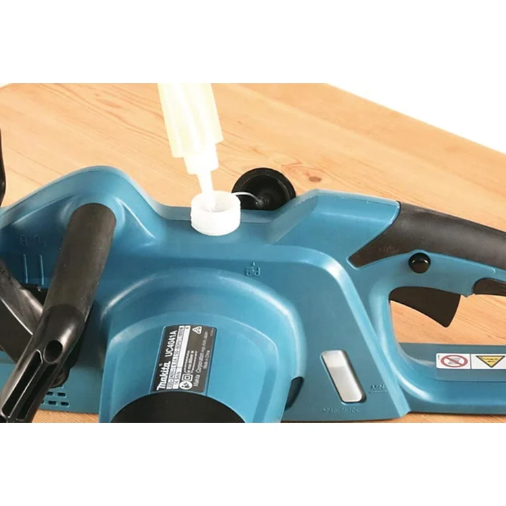 Makita UC4041A Elektro-Kettensäge 40 cm Schwertlänge, 1.800 Watt Leistung, Kettenteilung 3-8'', Schwarz, Blau – Bild 4