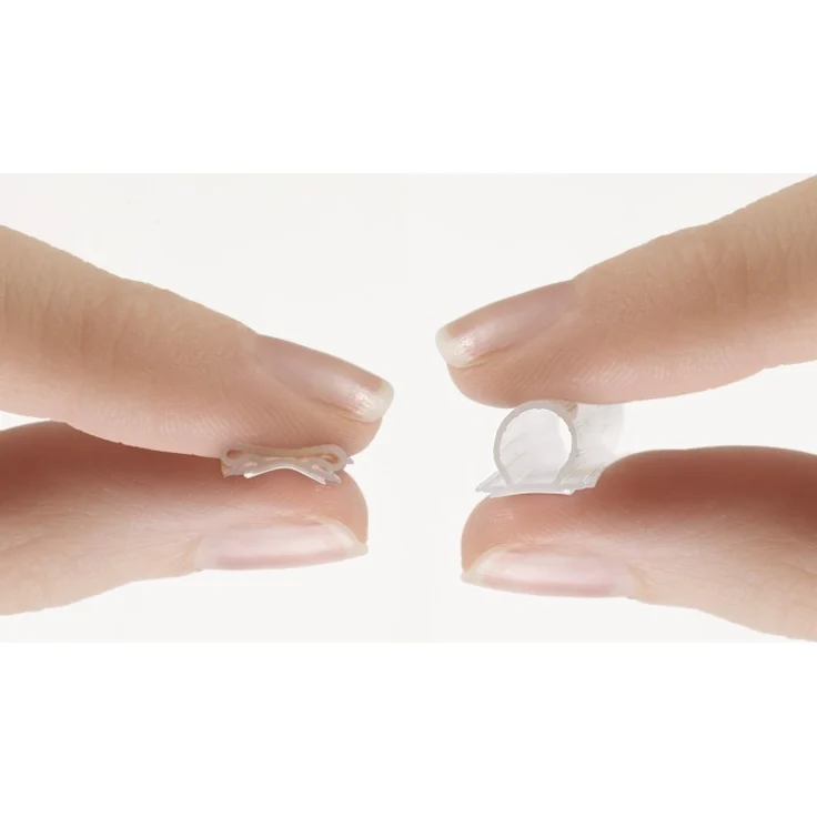 tesamoll Premium Flexible - Selbstklebende Silikondichtung zum Isolieren von Spalten an Fenstern und Türen - Transparent - 6 m x 9 mm x 7 mm – Bild 2