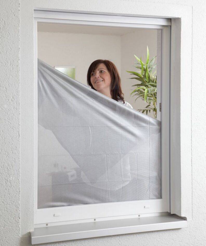 Sonnenschutz Fliegengitter für Fenster 130x150cm anthrazit-silber 100240105-CU