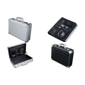 Alumaxx Attaché Laptopkoffer Venture aus Aluminium, Circa 33, 5 × 45, 5 × 13, 5 cm Aktentasche, 46 cm, 17 L, Schwarz Matt