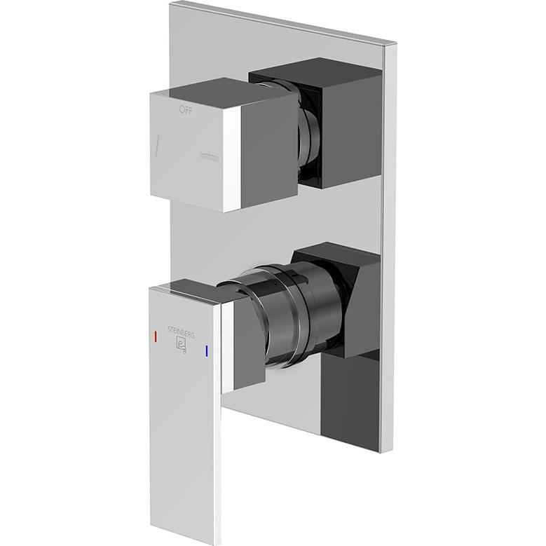 Steinberg Serie 160 Dusch-/Wannenarmatur, Unterputz, Fertigmontageset mit 2 Verbrauchern, glänzende Chrom-Oberfläche, Ab-/Überlaufgarnitur