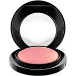 Mac Make-up Mineralize Blush Petal Power,Farbton: Rosa, mit einem schimmernden Finish