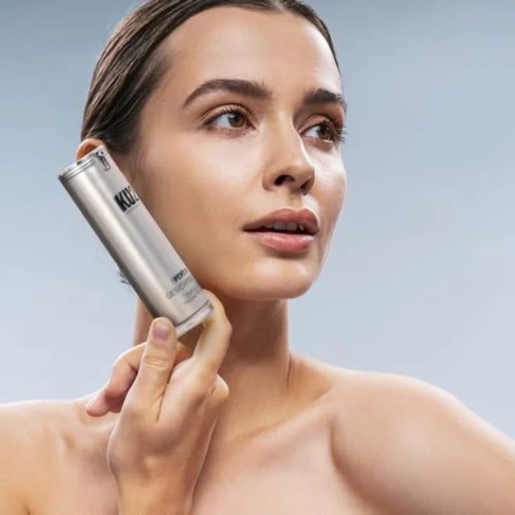 KU2 Cosmetics Peptid Serum, Hochwirksames Anti-Aging Gesichtsserum mit Peptiden, 30 ml, Regenerierend und straffend für glatte, jugendliche Haut, Made in Germany – Bild 3