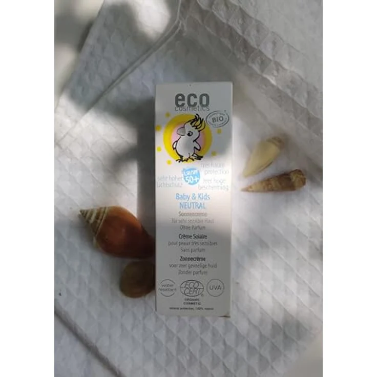 Eco Cosmetics Baby & Kids Sonnencreme neutral für empfindliche Haut LSF50 50 ml – Bild 2
