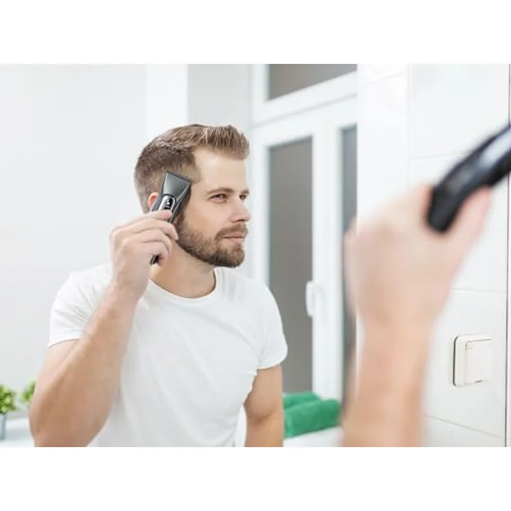 BEPER P304CAP010 Professionelle Herren-Haarschneidemaschine, Titan- und Keramikklingen, LED-Display, 4 Kämme, 2 Geschwindigkeiten, 3h Akku, USB-C, kabelgebunden – Bild 5