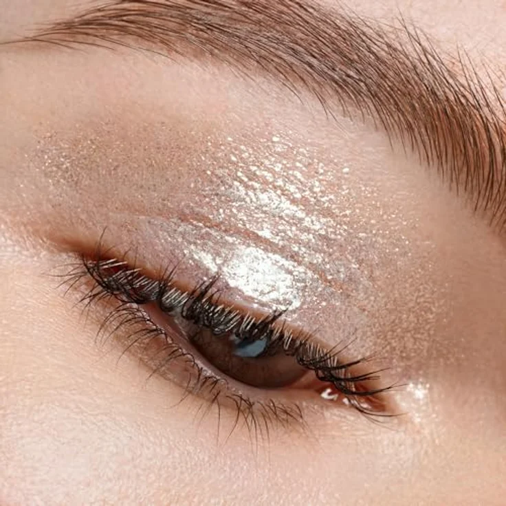 Essence Jelly Jewels Lidschatten 4,2 g - GOLDEN GLAM, kühlende Wasserbasis-Textur mit intensiven Glitzer-Effekten – Bild 5