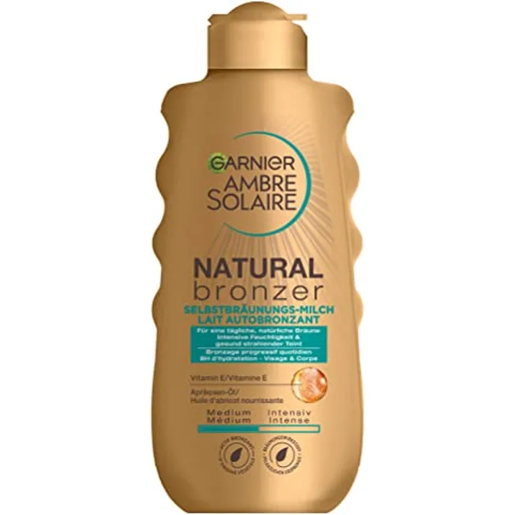 Garnier Selbstbräunungsmilch, Bronzer Lotion für eine natürliche und fleckenfreie Bräune, Ambre Solaire Natural Bronzer Milch, 1 x 200 ml