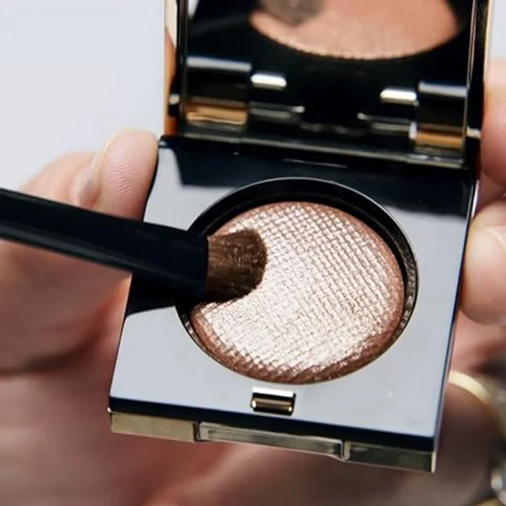 Bobbi Brown Luxe Eye Shadow Metallic-Lidschatten Farbton HEAT RAY, 1,8 g, langanhaltende und leicht aufzutragende Formel mit Metallic-Effekt – Bild 7