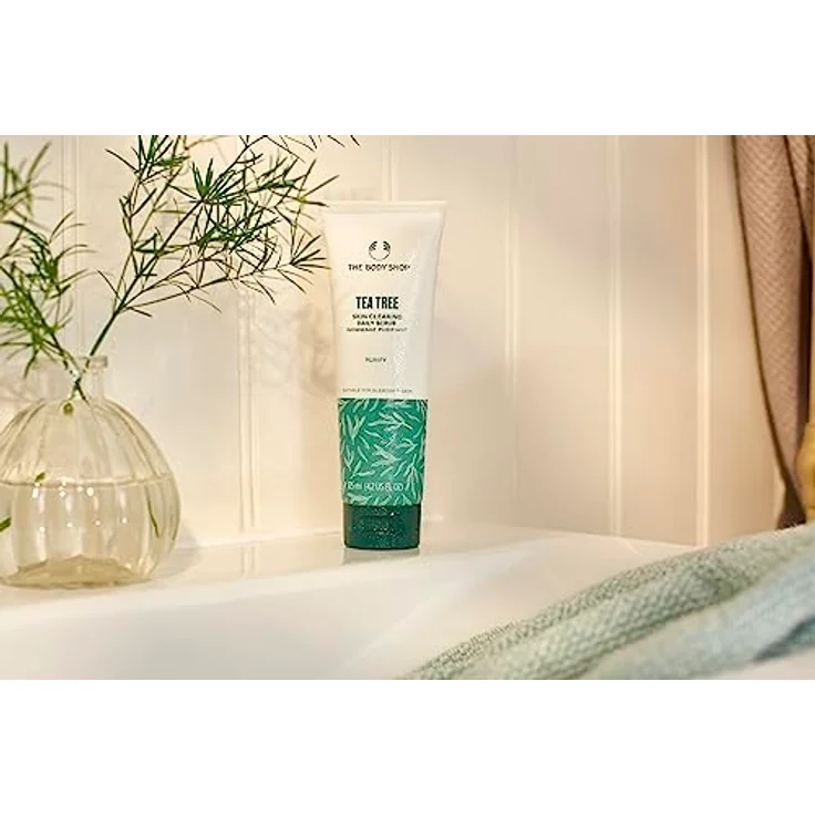 The Body Shop Tea Tree Skin Clearing Daily Scrub 100 ml, für Damen und Herren  - Preisvergleich – Bild 4