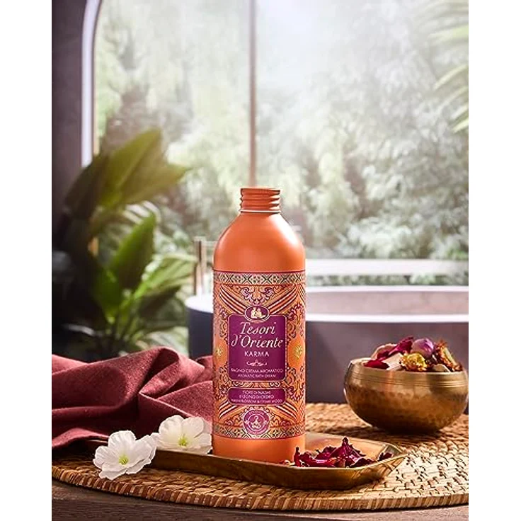 Tesori d'Oriente Cremebad 'Karma', aromatisches Schaumbad mit Nashi-Blüte & Zedernholz, 500 ml, Wellness-Ritual für Körper & Sinne – Bild 4
