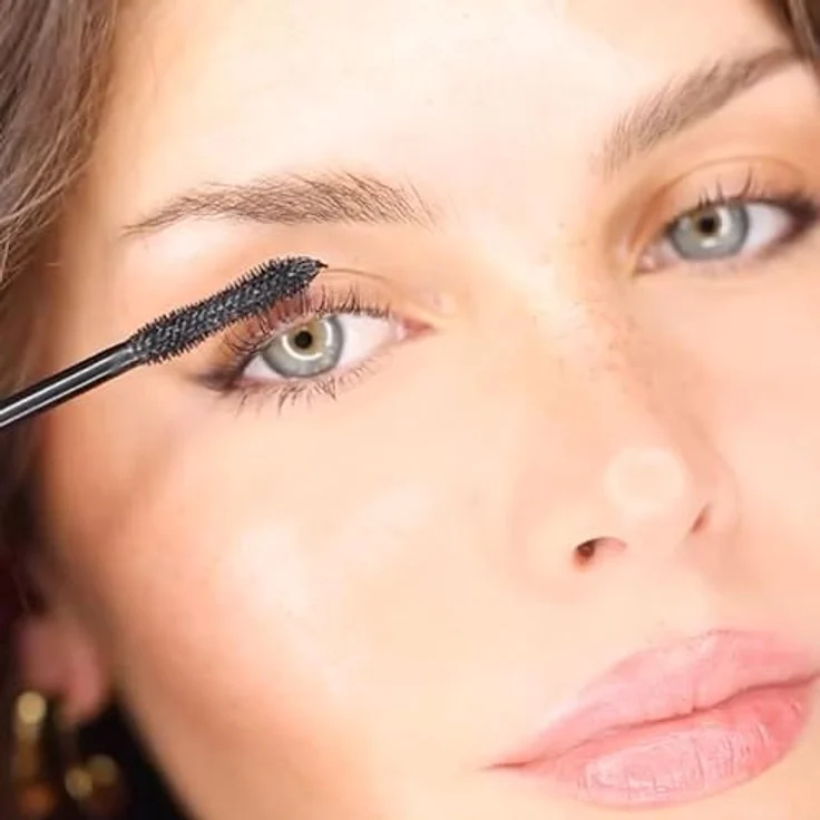 Talika Lipocils XXL Volumen-Mascara, voluminisierende Wimperntusche mit pflanzlichem Lipocil-Komplex, schwarz, 8,5 ml – Bild 5