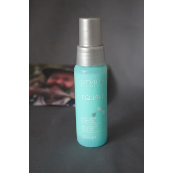 Revlon Equave™ Hydro, Leave-in Conditioner für normales bis trockenes Haar, 50ml, mit Hitzeschutz und Frizz-Kontrolle