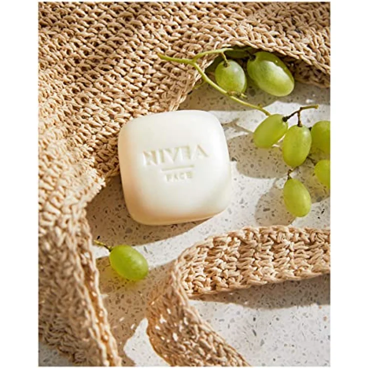 Nivea MagicBar Sensitiv Gesichtsseife 75 g – Bild 3