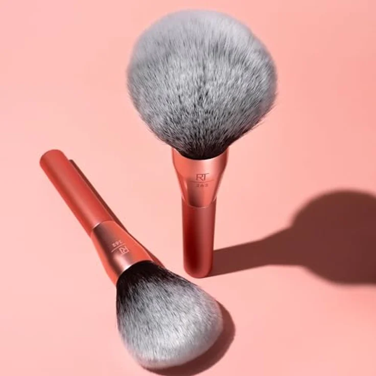 Real Techniques Extra Big Powder Brush RT 262, veganes Make-up-Accessoire für präzises Puderauftragen, 1 St. – Bild 7