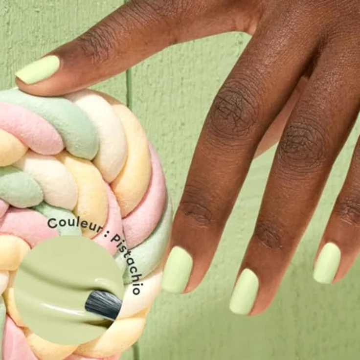 Manucurist Green Nagellack Pastell Grün - Klassischer, natürlicher 9-Free-Nagellack Pistachio - Veganer Nagel Lack mit natürlichen Inhaltsstoffen (84%) - 15 ml, Frankreich hergestellt – Bild 2