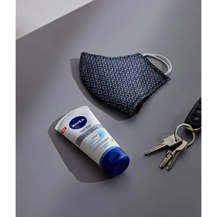 NIVEA Hand 3in1 Care + Protect Handcreme 75 ml – Bild 7