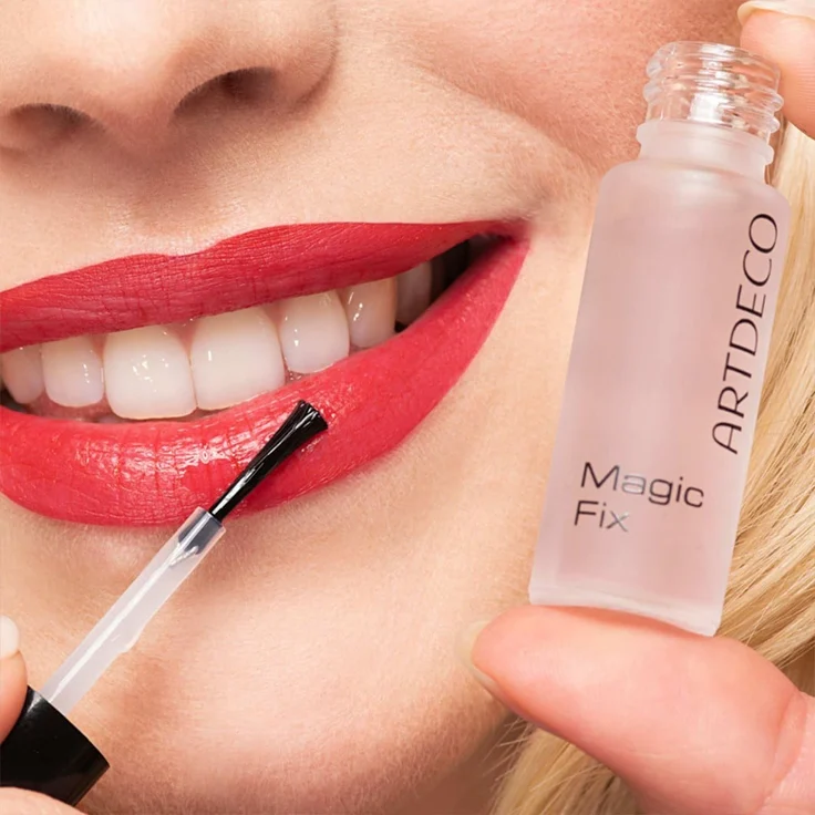 Artdeco Magic Fix Lippenstiftfixierung Verhindert Abfärben und Auslaufen, Macht den Lippenstift Wasserfest – Bild 7