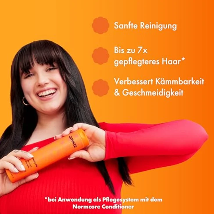 amika Normcore Signature Shampoo 1000 ml I Haarshampoo mit Vitaminen & Antioxidantien für alle Haartypen I Tiefenreinigung & Feuchtigkeit I Vegan & sulfatsfrei – Bild 3