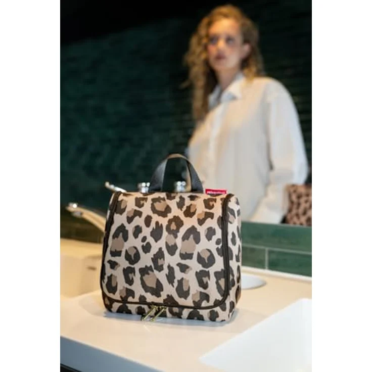 REISENTHEL® Kulturbeutel toiletbag S Kosmetiktasche Waschtasche 3 Liter, inklusive Spiegel, in verschiedenen Farben – Bild 4