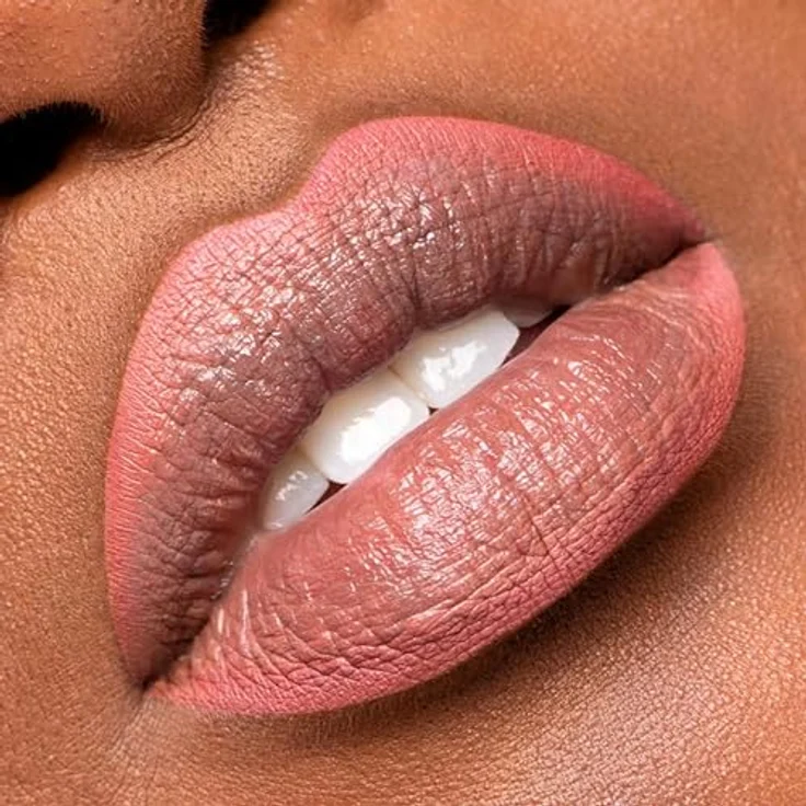Catrice Plumping Lip Liner, wasserfester Lippenkonturenstift mit MAXI-LIP™ Technologie, 0,35 g, Farbe 050 - LICENCE TO KISS – Bild 7