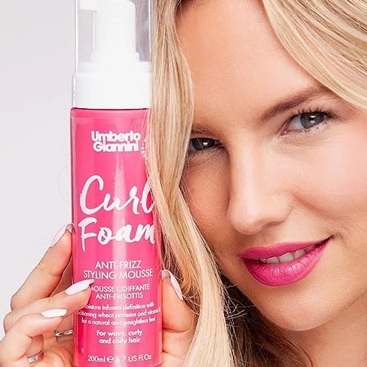 Umberto Giannini Curl Foam Anti-Frizz Styling Mousse, 200ml mit Volumen, feuchtigkeitsspendend und vegan – Bild 4