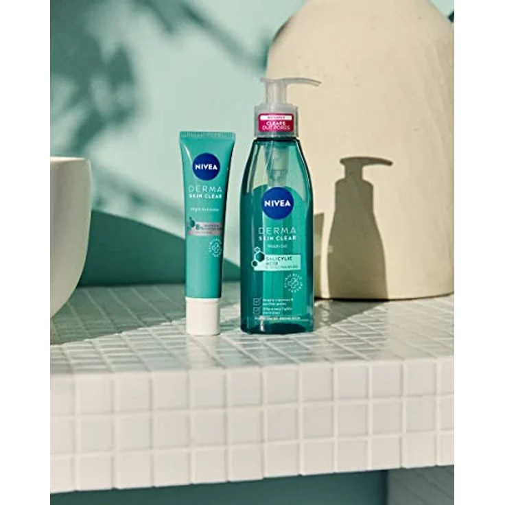 NIVEA DERMA salicylic acid & niacinamide cleansing gel 150 ml, Reduziert Hautunreinheiten und reinigt die Poren – Bild 2