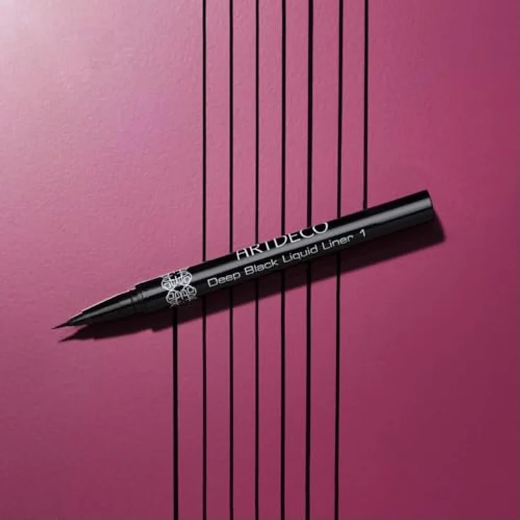 ARTDECO Deep Black Liquid Liner - Wasserfester, flüssiger Eyeliner mit ultradünner Filzspitze - 0,4 ml – Bild 5