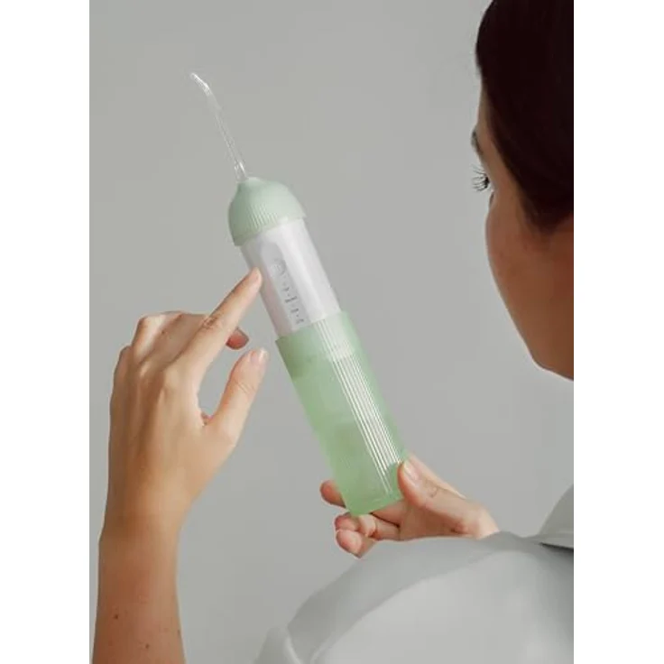 Be Lucent Lucent Flare Munddusche – Professionelle Zahnreinigung mit Wasserdruck, Zusammenklappbares Design, Extra-Düse, Wasserdicht nach IPX7 – Bild 3
