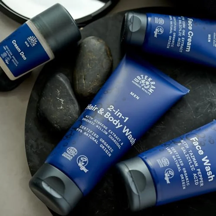 Urtekram Men's 2-in-1 Haar & Körperseife, mit Ginsengextrakt & Bio-Weidekohle, erfrischend & revitalisierend, 200 ml, Vegan, Bio, grau-schwarz – Bild 3